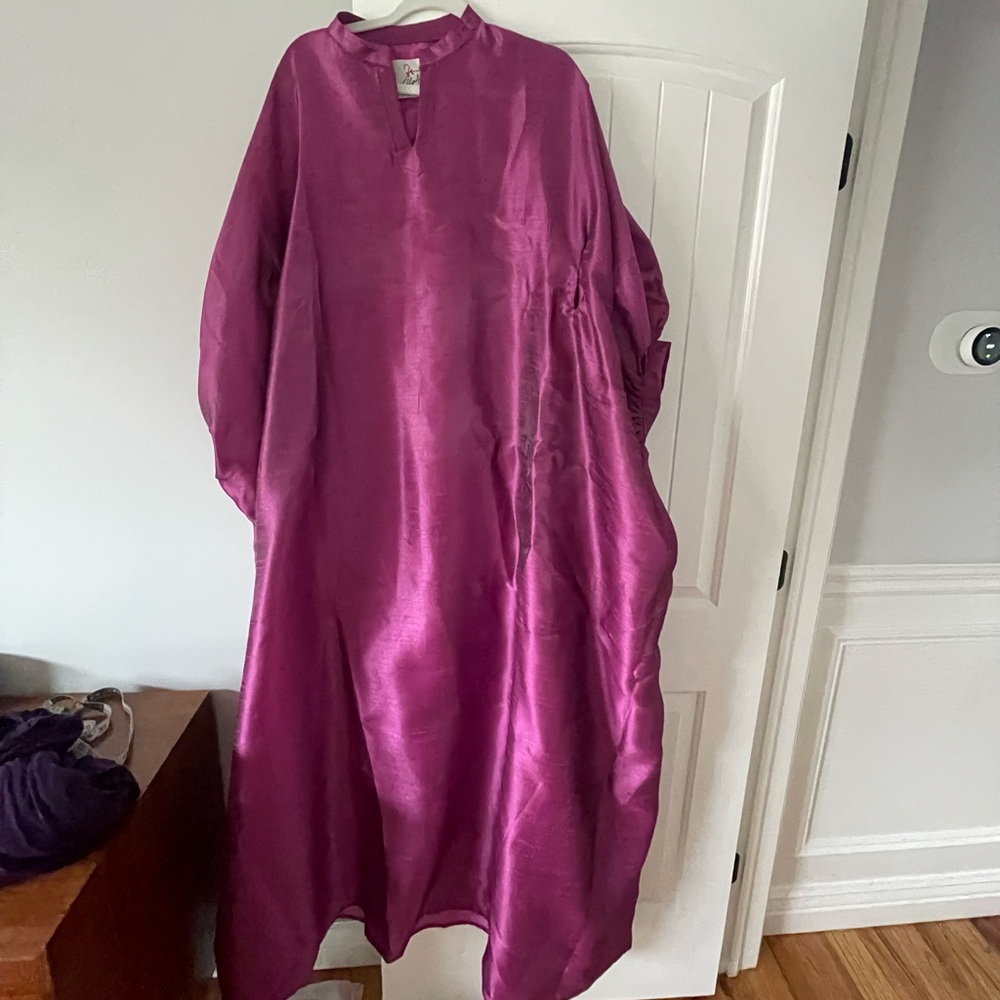 NEW belted kaftan dress One size fits most in purple - Picture 6 of 13